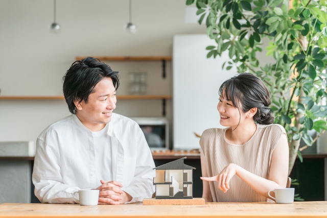 遊休不動産と空き家の違いとは?北摂エリアでの問題点と活用方法を解説