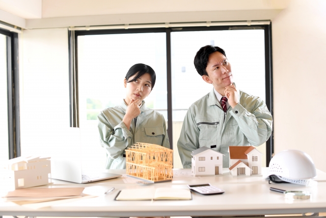 低廉な家